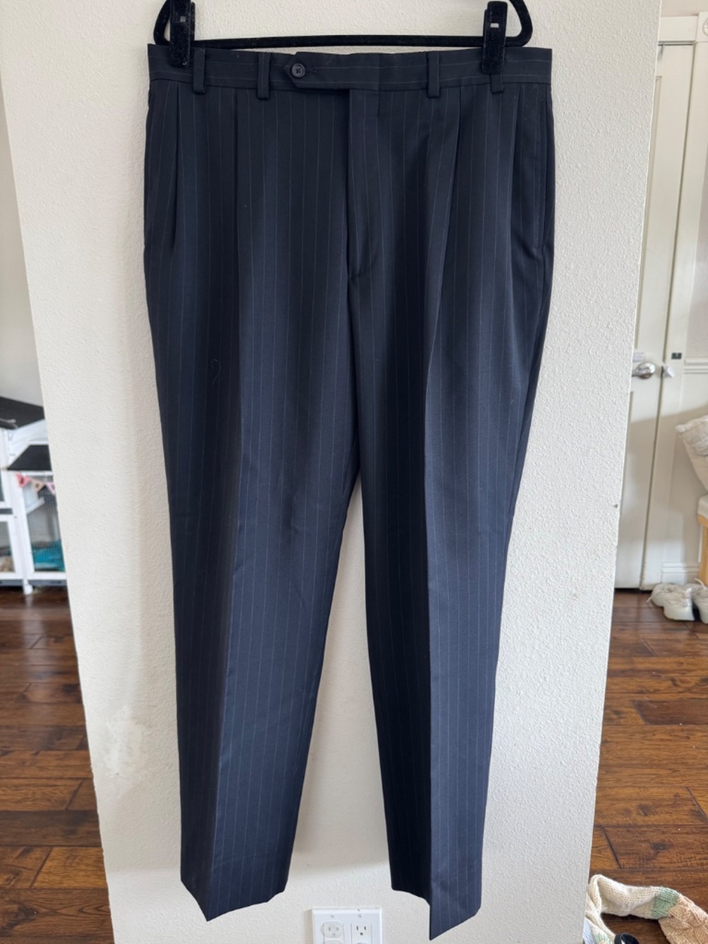 Nautica Classic Black Pinstripe Men's Suit Jacket and Pants - Picture 7 of 12